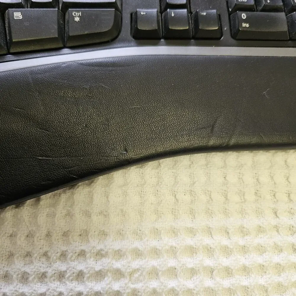 Microsoft natural ergonomic keyboard 4000 v1.0